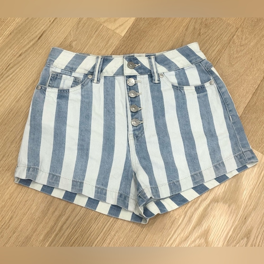 NY Rewash Brand Los Angeles Super High Rise Vintage Reunion Shorts 3/26-Shorts